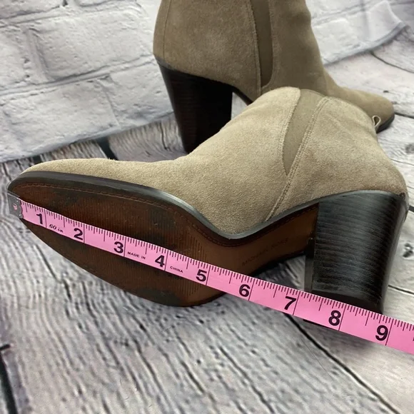 MICHEAL KORS Tan Suede High Heel Slip On Ankle Boots - Picture 9 of 17